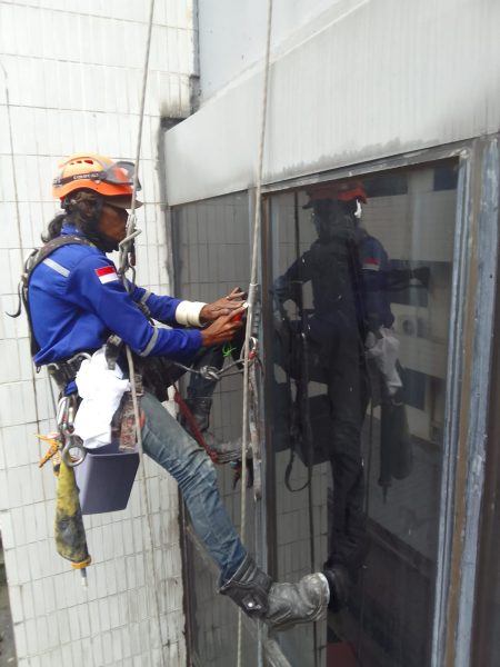 jasa sealant kaca gedung jakarta